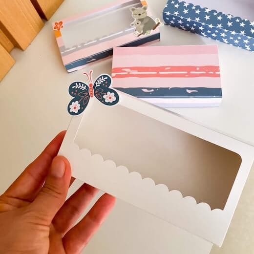 Caja decorativa con un toque especial! 🎁✨ - Slide 1